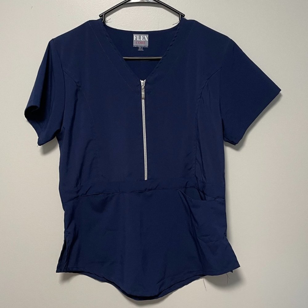 NWOT Navy Scrub Top Size Small Zipper Detail
